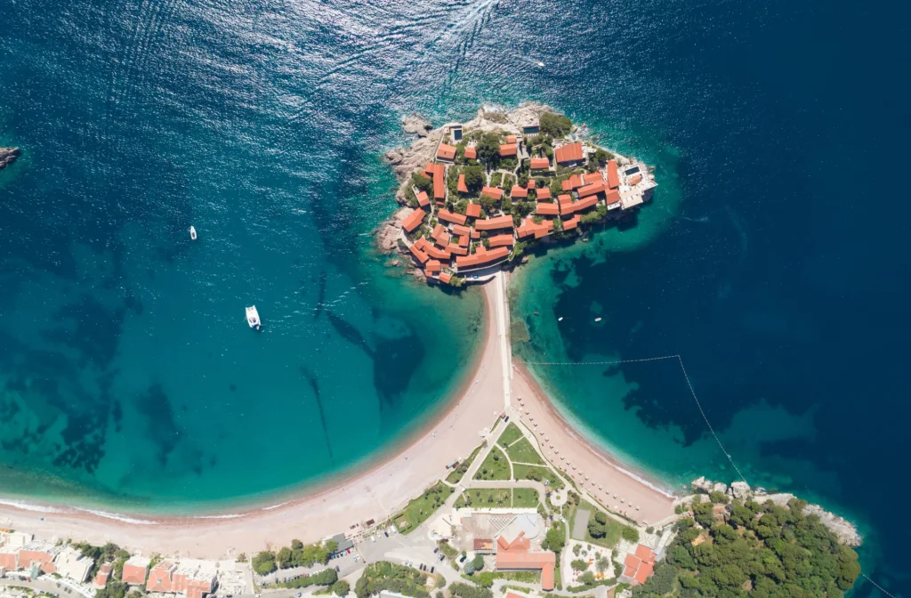 Montenegro Reiseziel Sveti Stefan