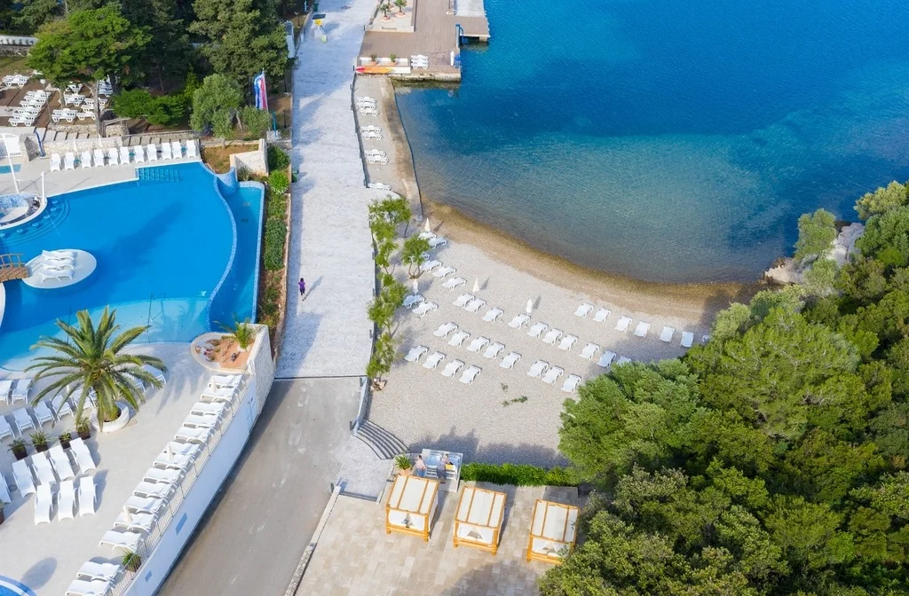 Sueddalmatien Korcula Aminess Hotel Port9 Strand