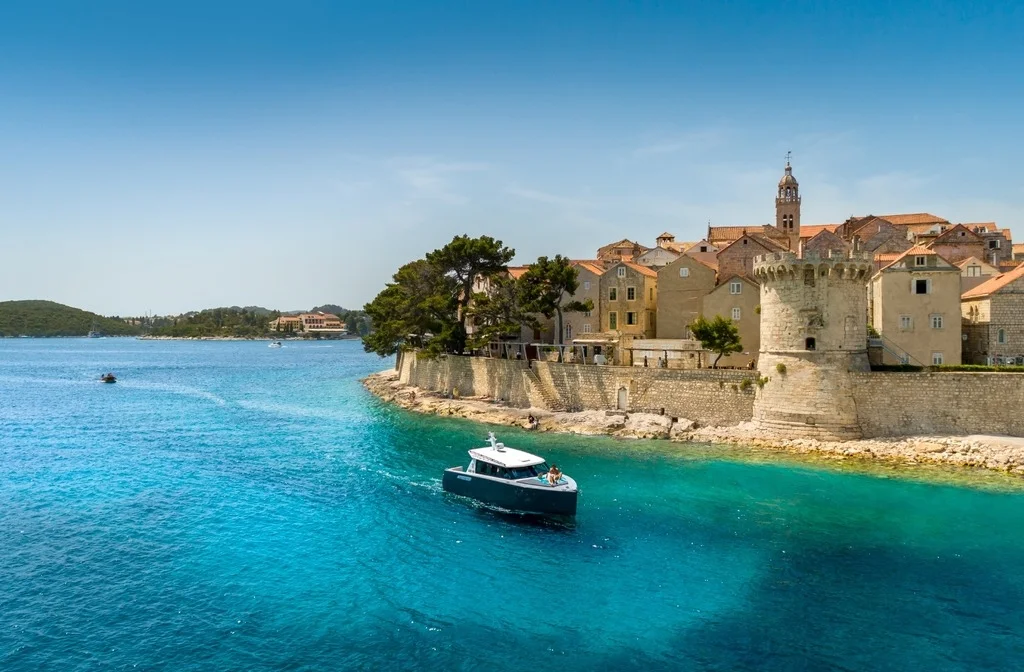 Sueddalmatien Korcula Aminess Hotel Port9 Ortschaft