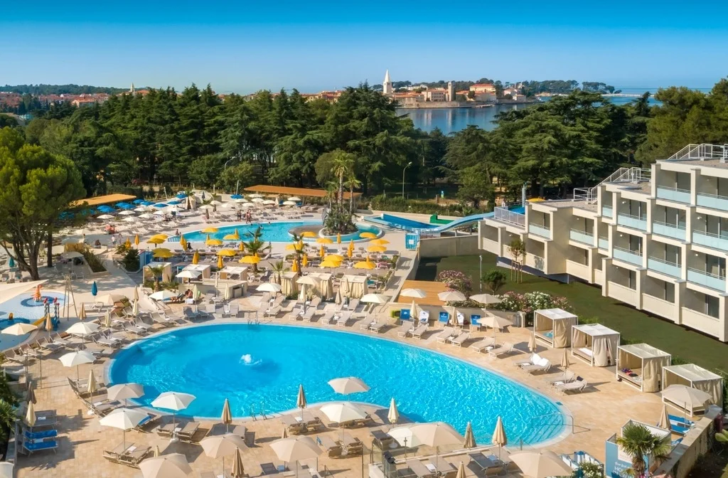 Istrien Porec Hotel Valamar Parentino Aussenpool