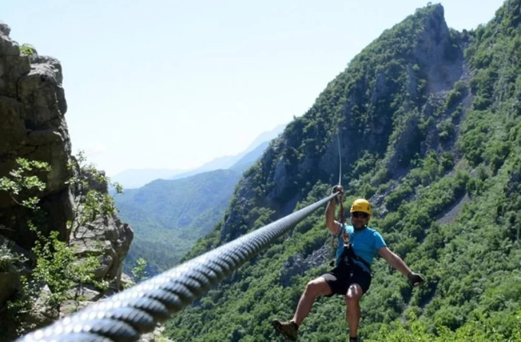 Mobile Homes Camp Galeb Omis Zip Line